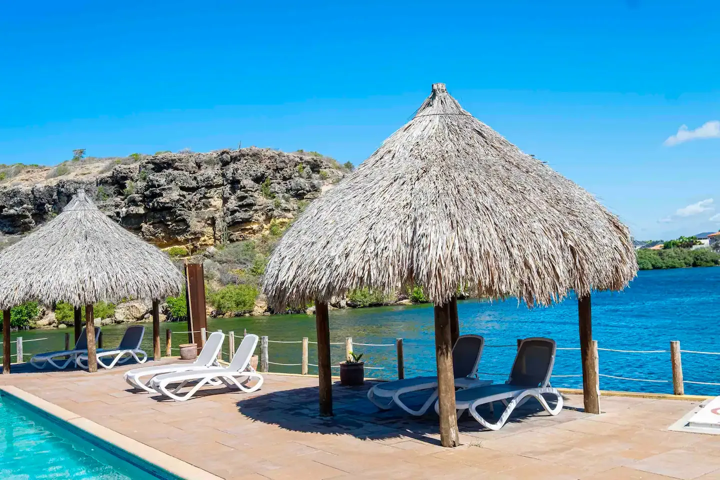 Appartement te Koop in Jan Thiel Curaçao | 2 Slaapkamers op Loopafstand van het Strand, foto 4