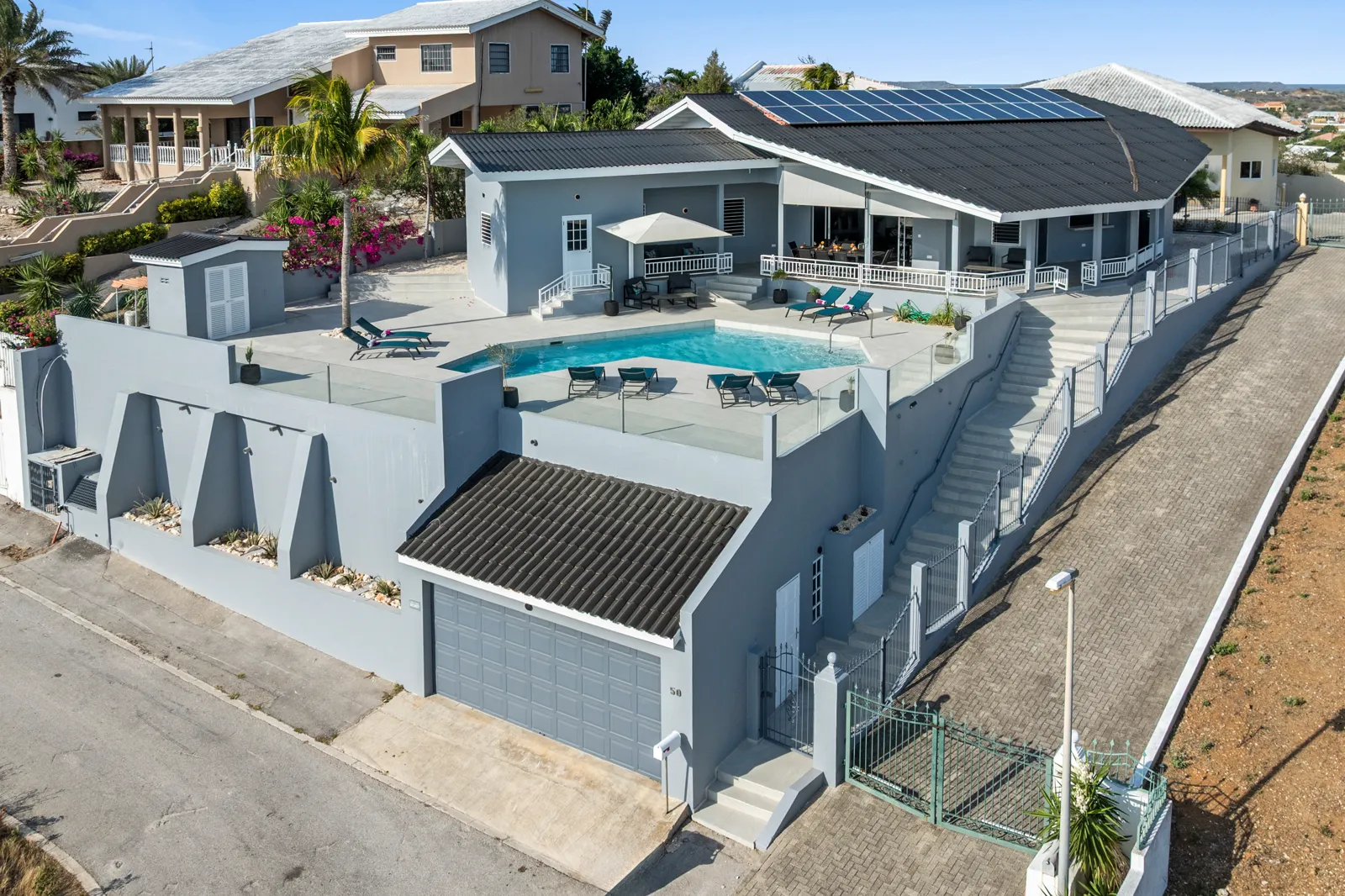 Luxe Villa met Zwembad en Panoramisch Uitzicht op Curaçao, foto 4