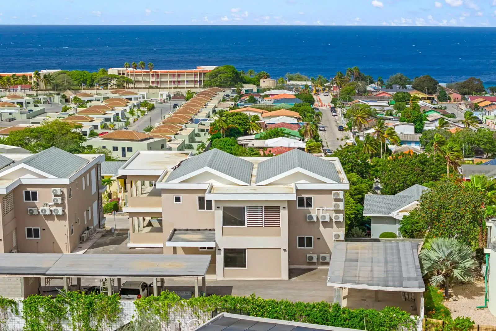 Nieuwbouwtoren met 2 appartementen te koop in La Privada Resort Curaçao | Zeezicht nabij Mambo Beach, foto 2