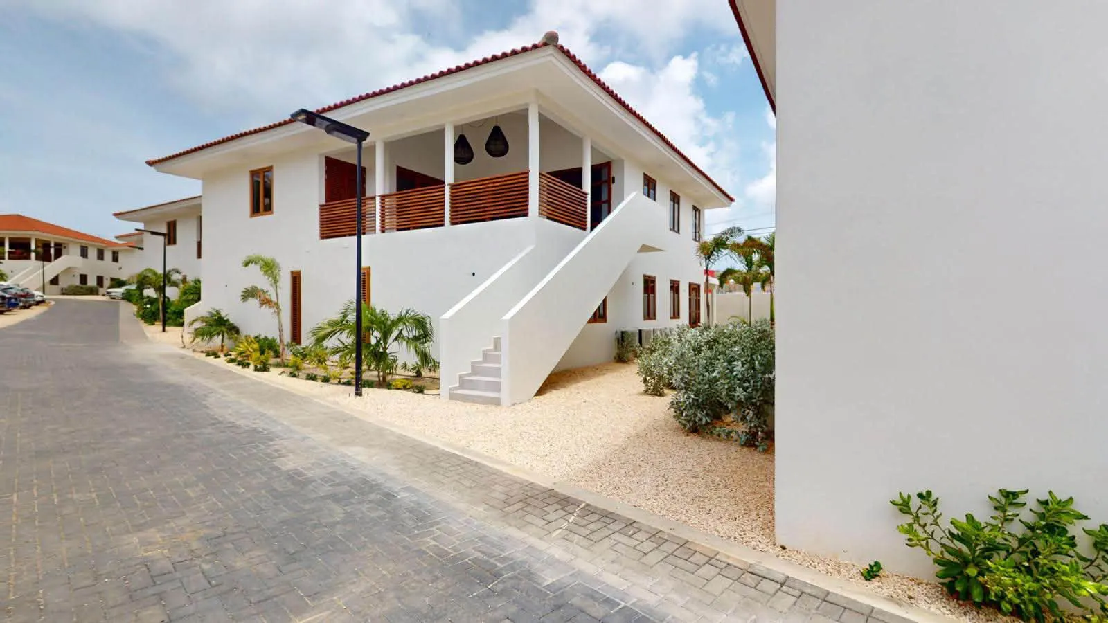 Luxe Nieuwbouw Appartement nabij Mambo Beach, Lange Termijn Verhuur!