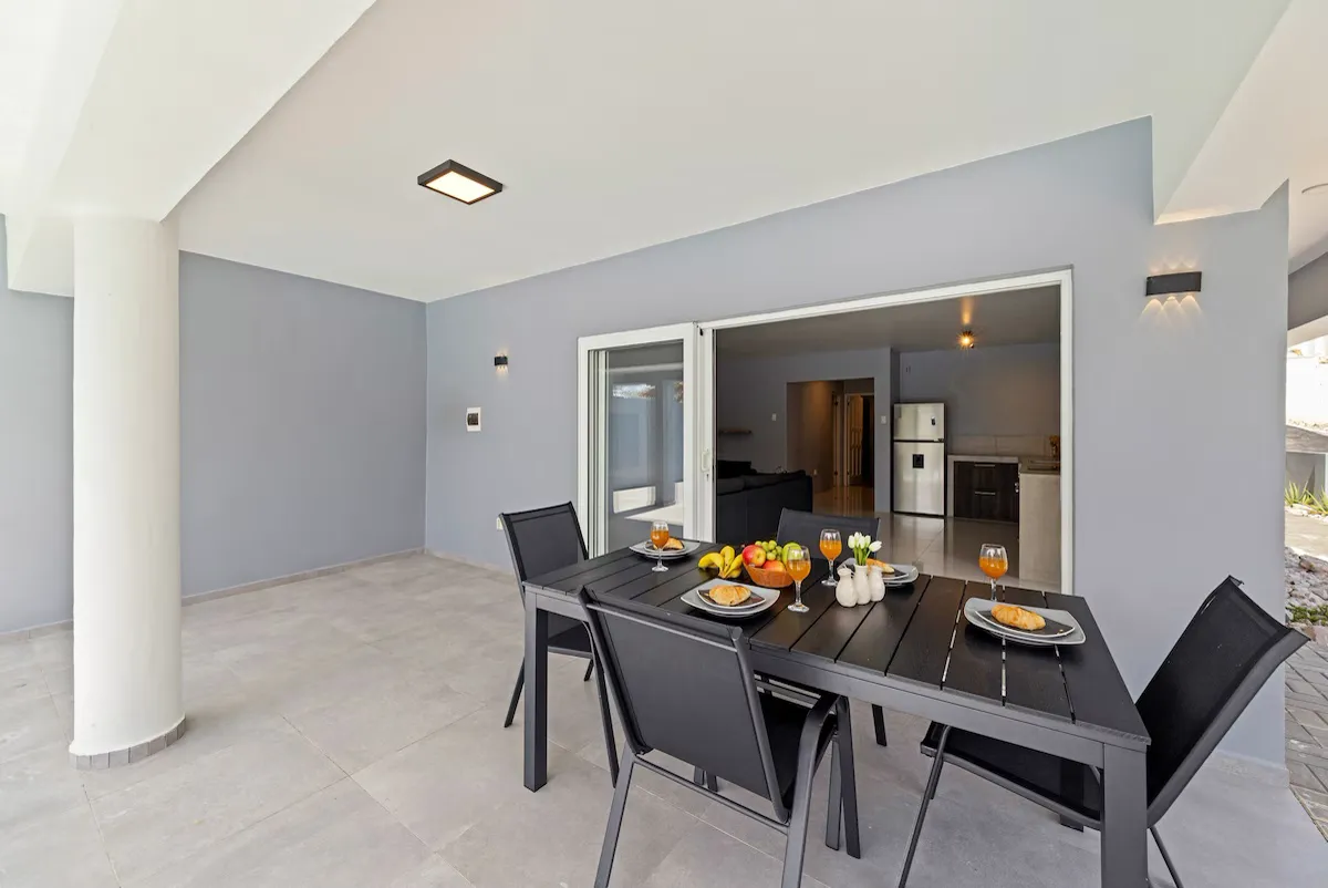 Luxe Appartement met Privézwembad nabij Mambo Beach, foto 7