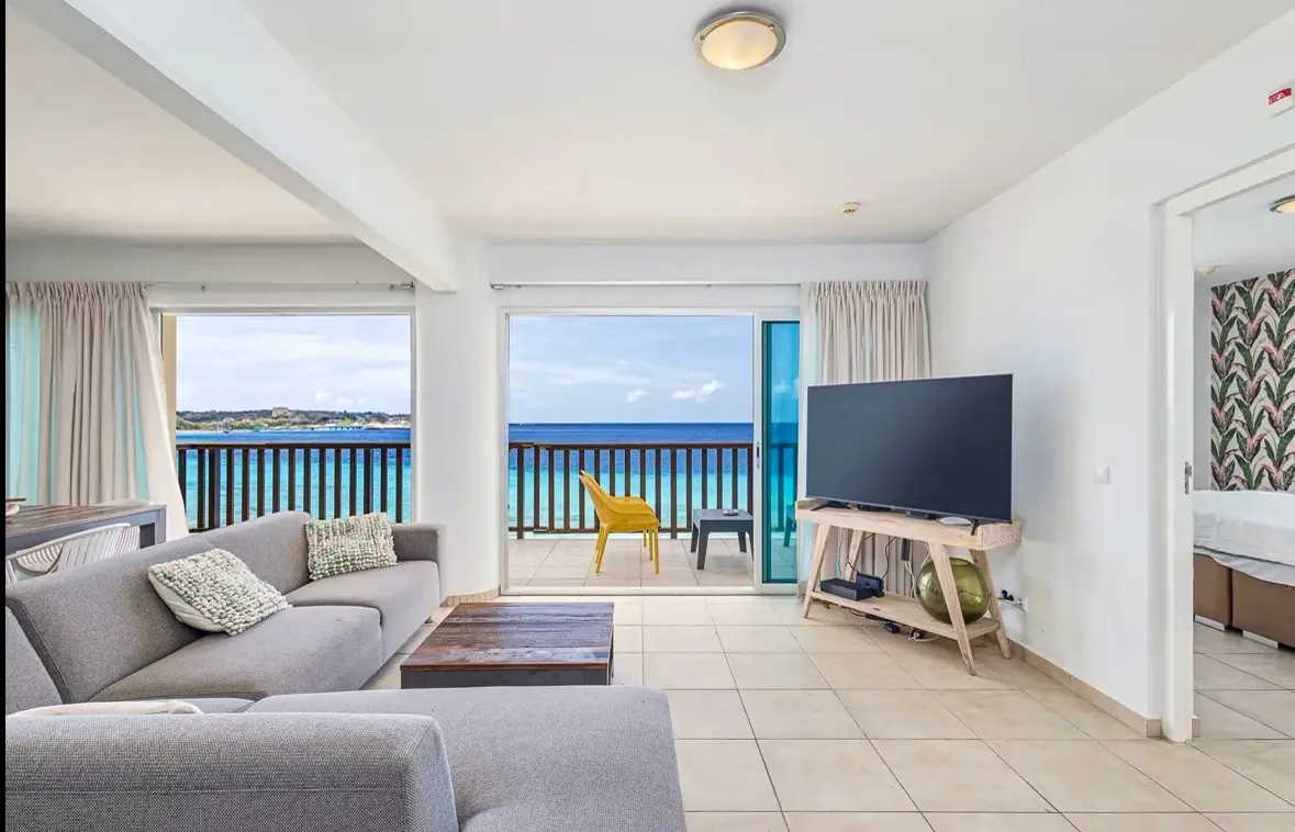 Modern Appartement met Zeezicht in Jan Thiel, foto 3