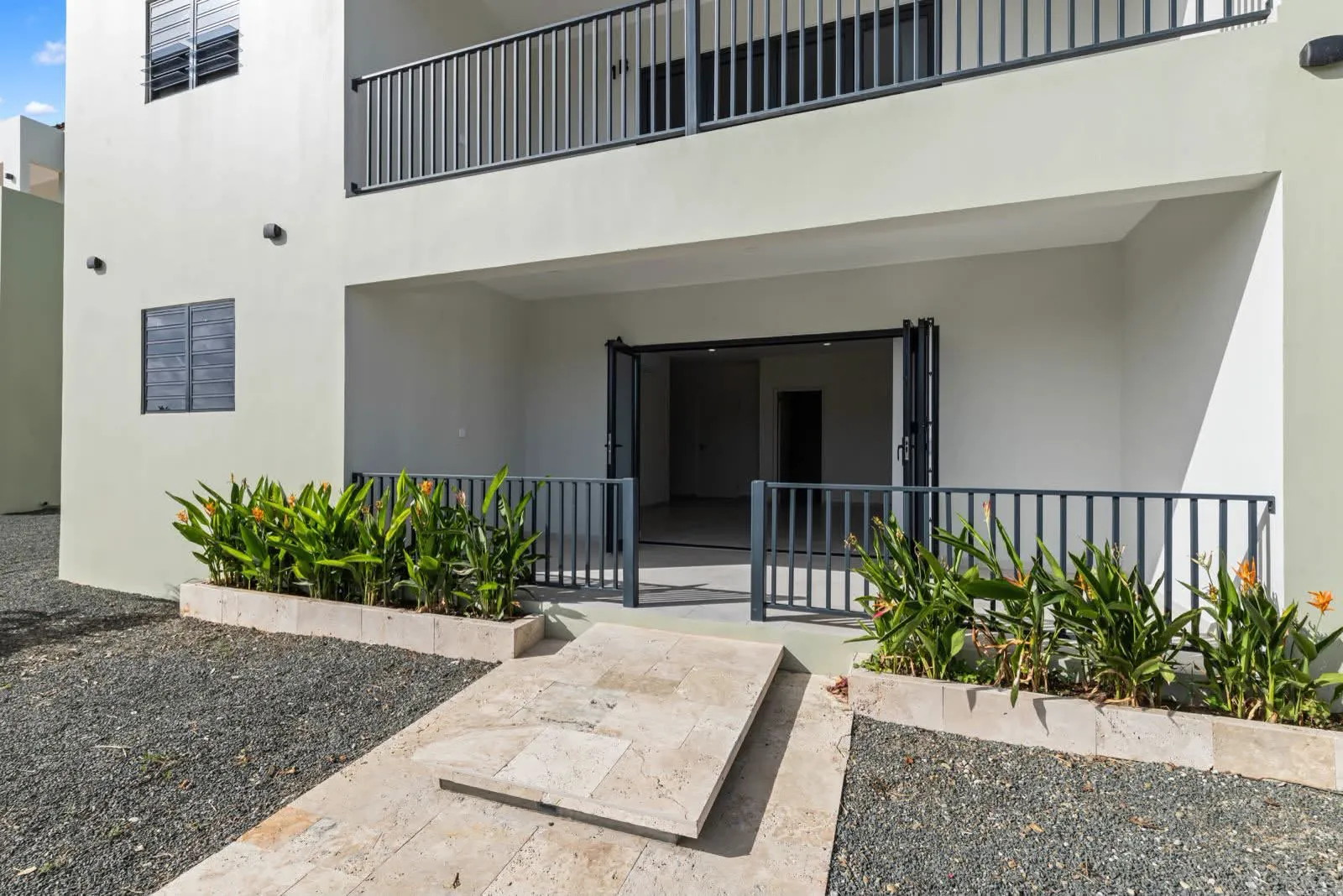 Modern nieuwbouwappartement te huur nabij Mambo Beach Curaçao. Wonen op loopafstand van Mambo Beach, met padelbanen direct tegenover het resort!, foto 4