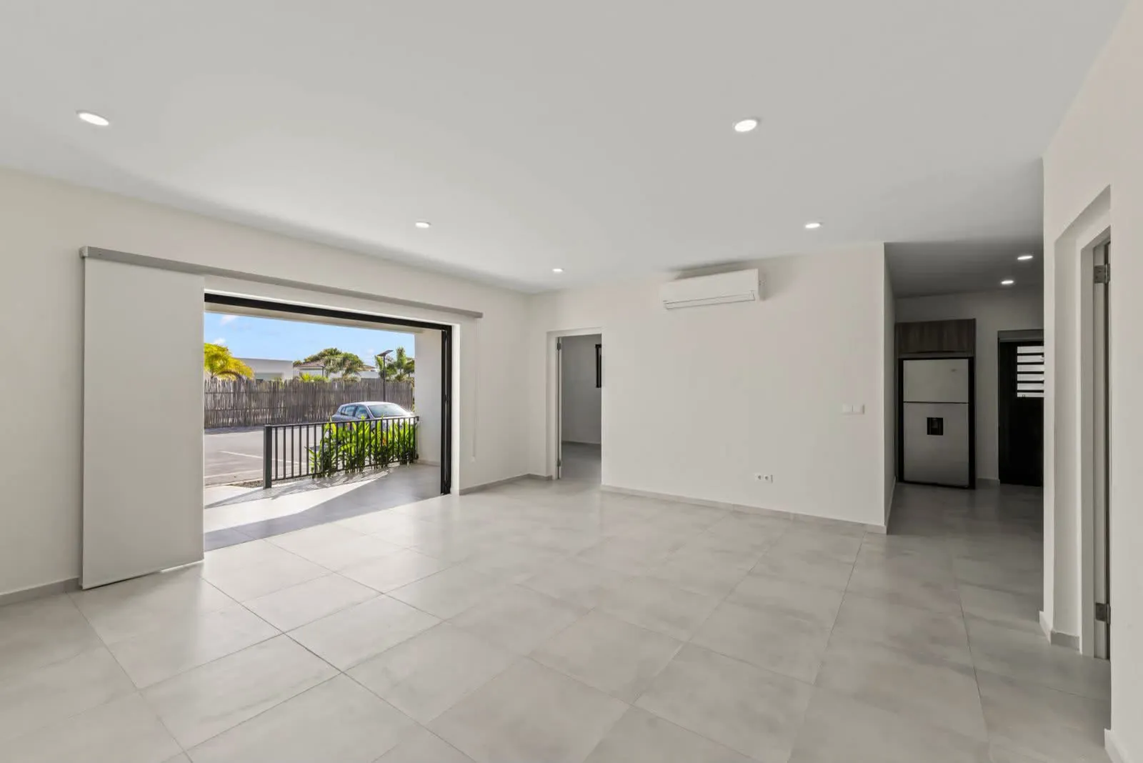 Modern nieuwbouwappartement te huur nabij Mambo Beach Curaçao. Wonen op loopafstand van Mambo Beach, met padelbanen direct tegenover het resort!, foto 6