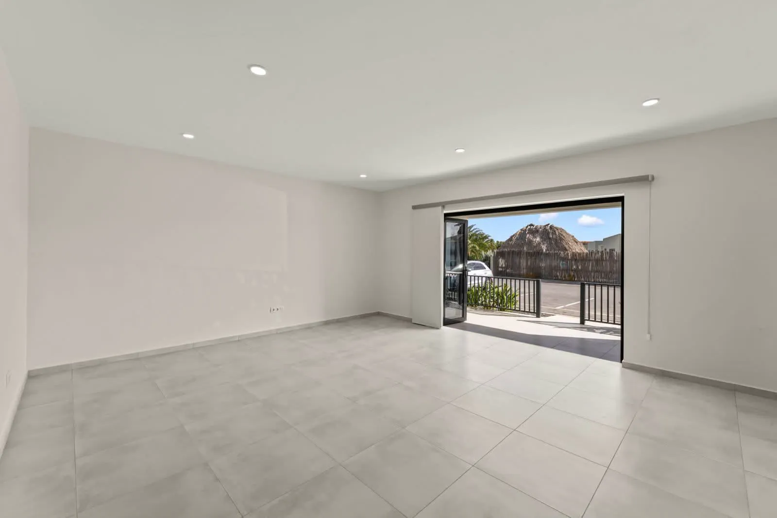 Modern nieuwbouwappartement te huur nabij Mambo Beach Curaçao. Wonen op loopafstand van Mambo Beach, met padelbanen direct tegenover het resort!, foto 8