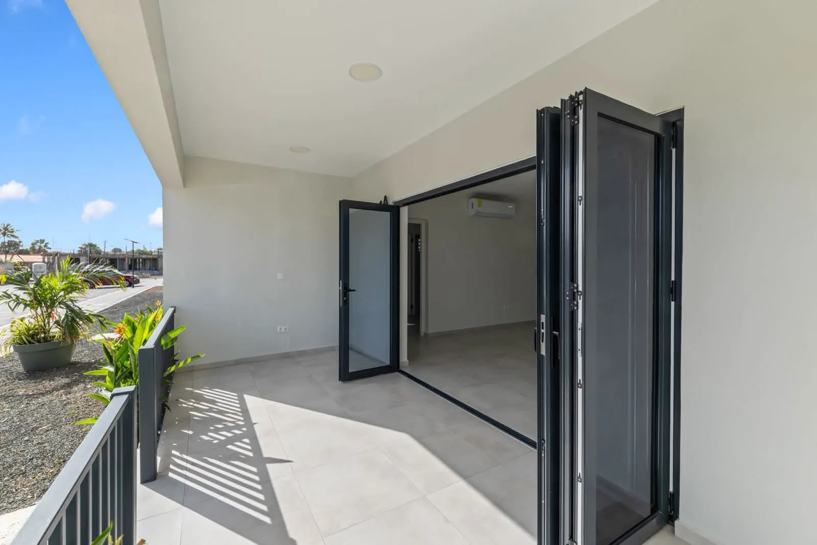 Modern nieuwbouwappartement te huur nabij Mambo Beach Curaçao. Wonen op loopafstand van Mambo Beach, met padelbanen direct tegenover het resort!, foto 9