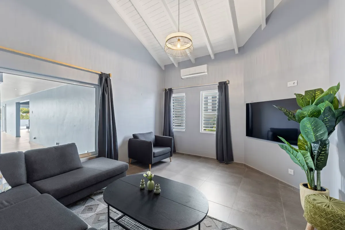 Ruime Villa met Zwembad in Cas Grandi, Curaçao