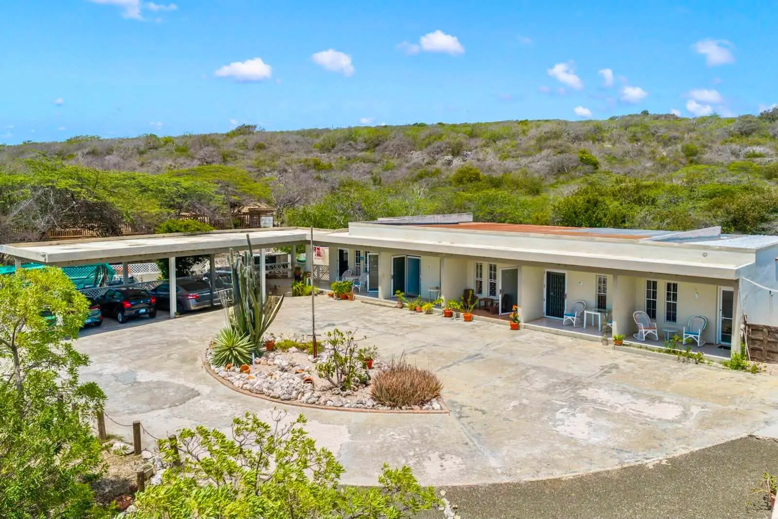 UNIEKE INVESTERINGSKANS OP CURAÇAO. RESORT MET 7 APPARTEMENTEN, ZWEMBAD EN 1.750 M² EIGENDOMSGROND, foto 3